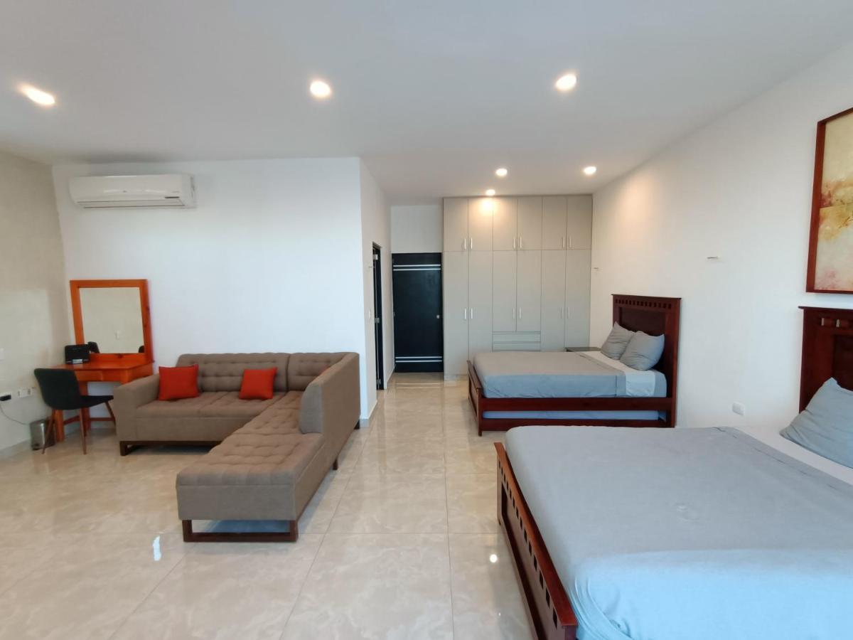 Casa Hector, Con Jacuzzi, Cerca Del Foro Gnp. Vila Mérida Exterior foto
