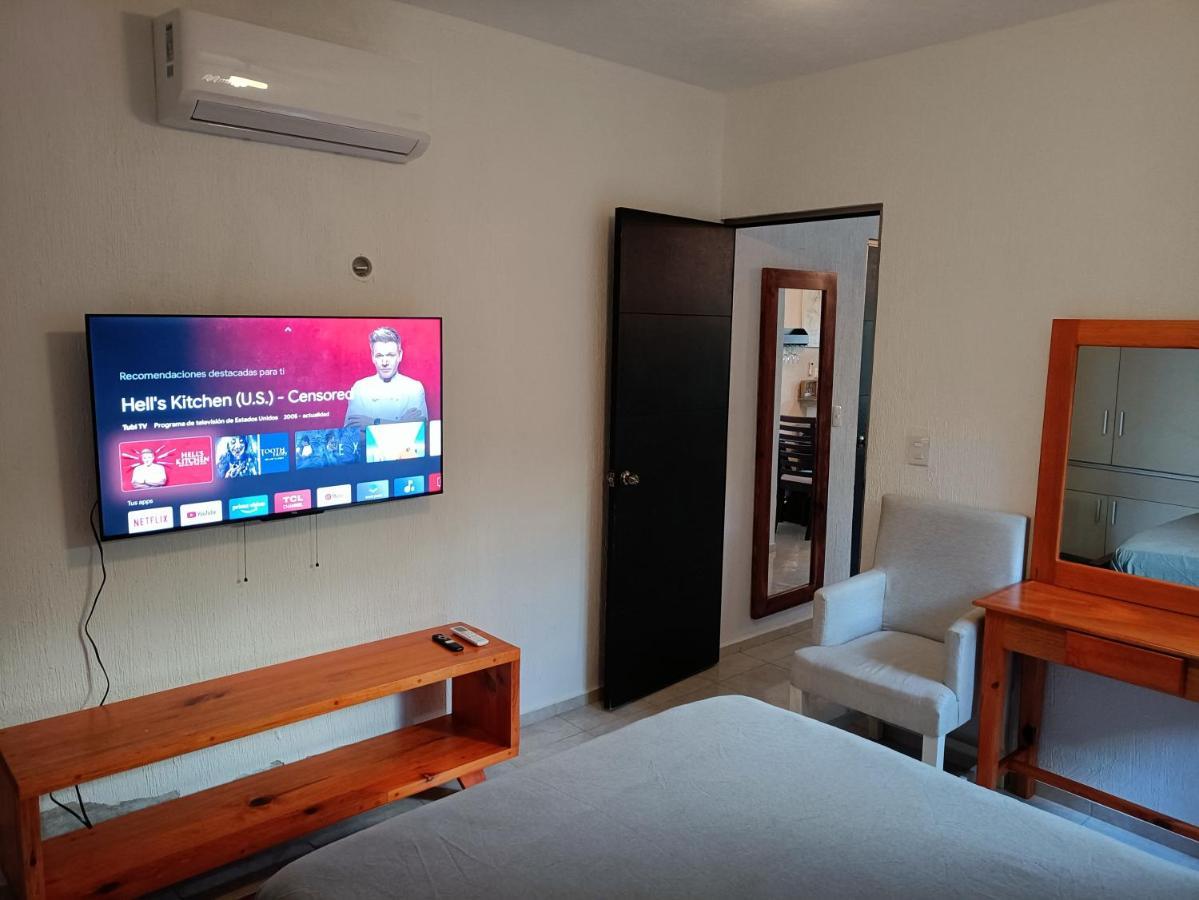 Casa Hector, Con Jacuzzi, Cerca Del Foro Gnp. Vila Mérida Exterior foto